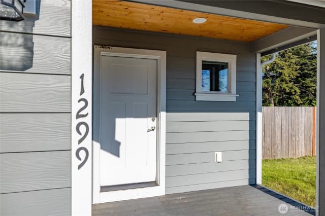 Property photo for 1299 Russell Drive, Coupeville photo 4