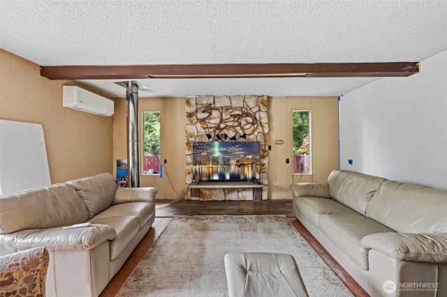 Property photo for 25368 Old Day Creek Road, Sedro Woolley photo 4