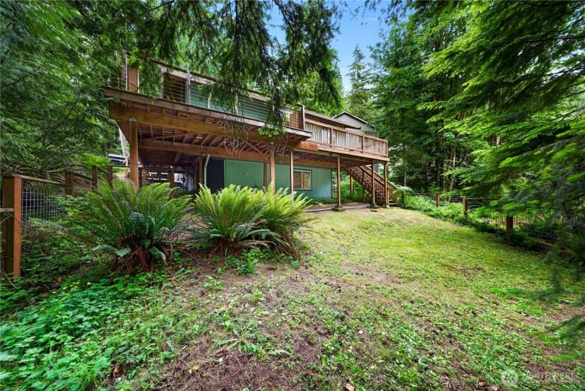Property photo for 140 Windward Dr, Bellingham photo 29