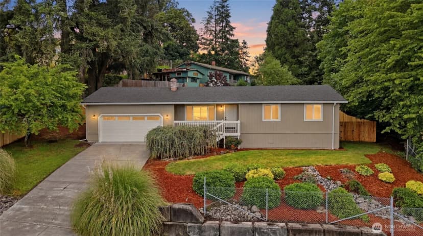Property photo for 511 W 3rd Street, La Center