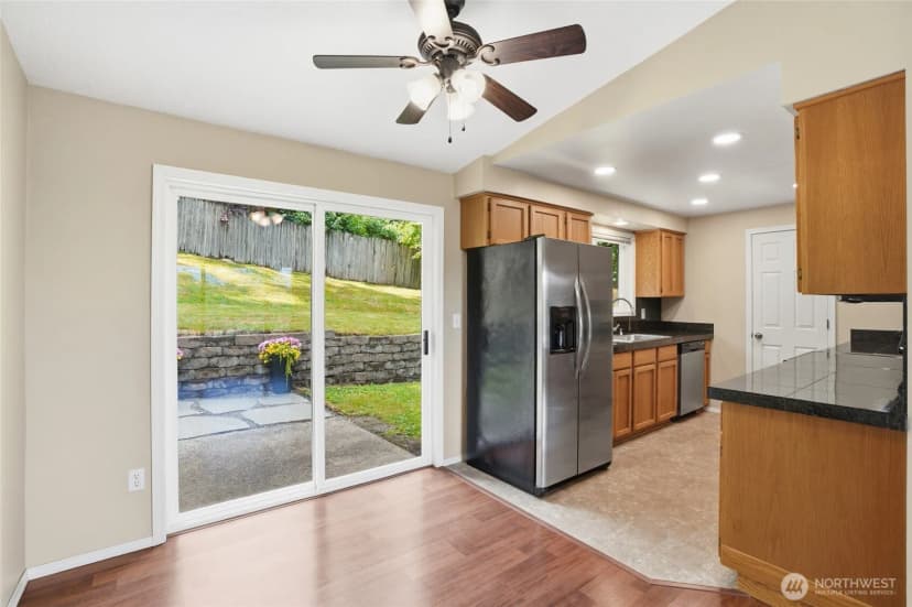 Property photo for 511 W 3rd Street, La Center photo 12
