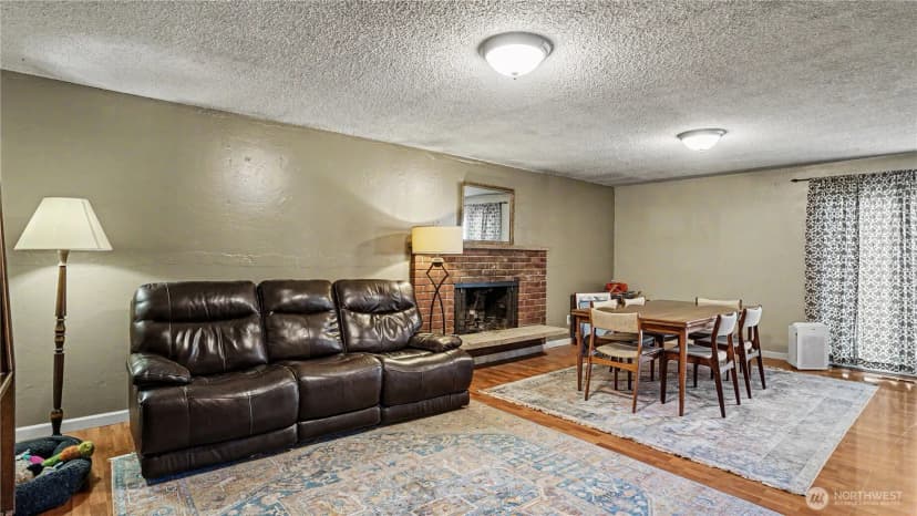 Property photo for 23719 99th Avenue S, Kent photo 13