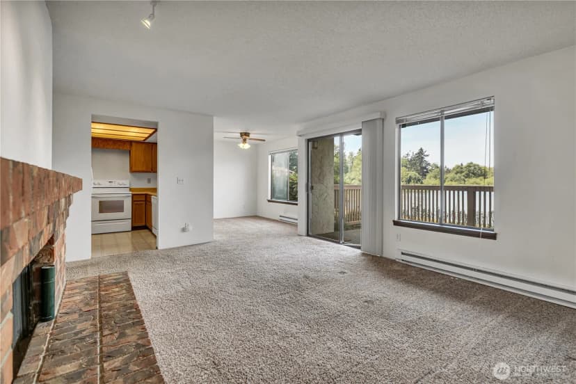 Property photo for 1018 S 312th Street #512, Federal Way photo 4
