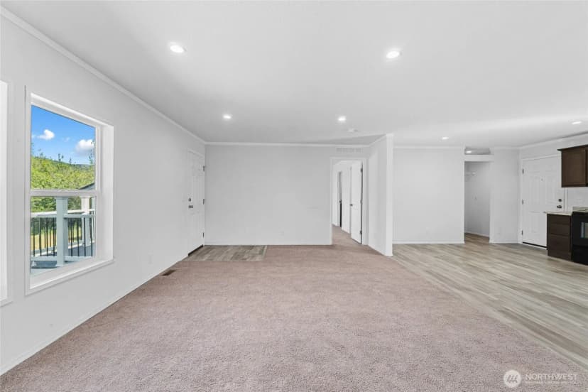 Property photo for 8 Mallard Lane, Republic photo 11