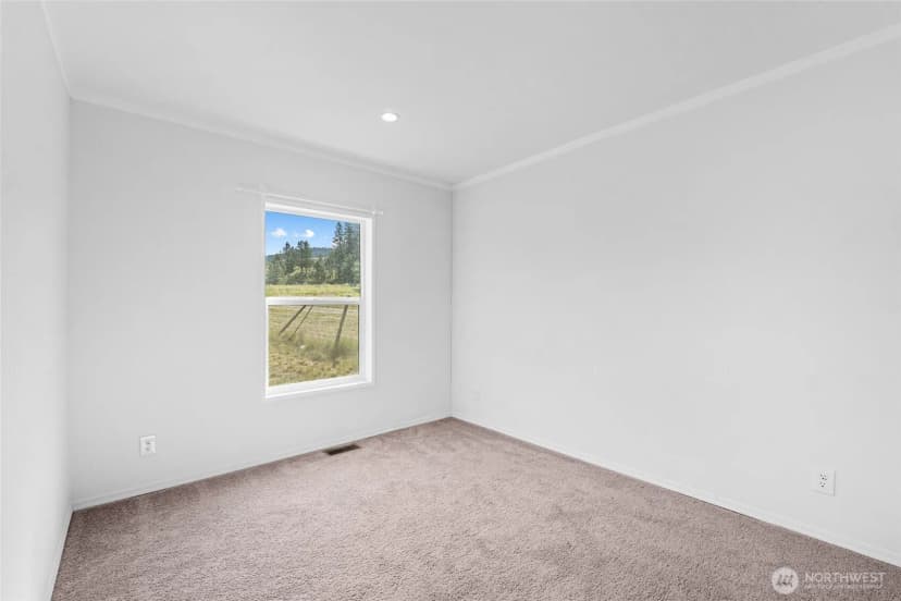 Property photo for 8 Mallard Lane, Republic photo 22