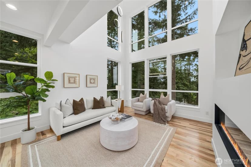 Property photo for 21037 Ne 15th Street, Sammamish photo 5