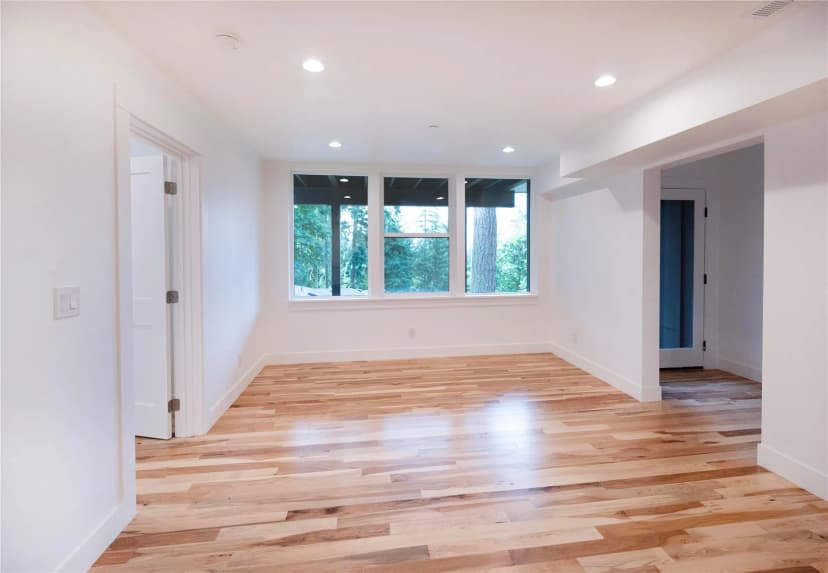 Property photo for 21037 Ne 15th Street, Sammamish photo 34