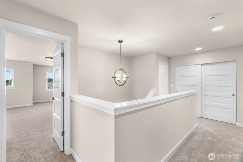 Property photo for 836 Bodie Street Se, Lacey photo 14