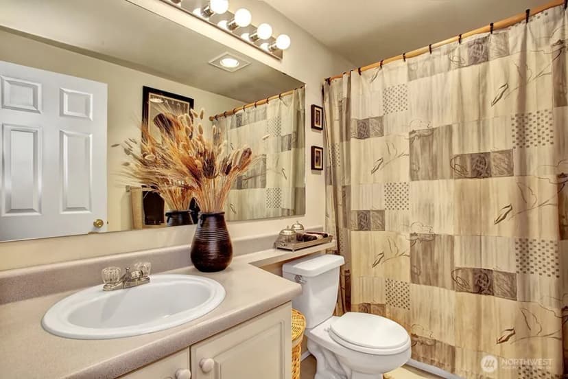 Property photo for 10824 Se 170th Street #b304, Renton photo 9