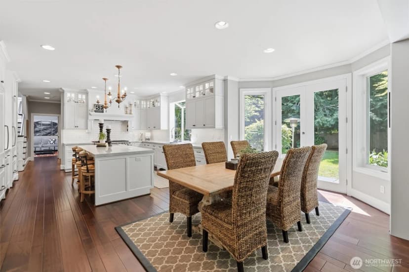 Property photo for 25817 Se 31st Place, Sammamish photo 4