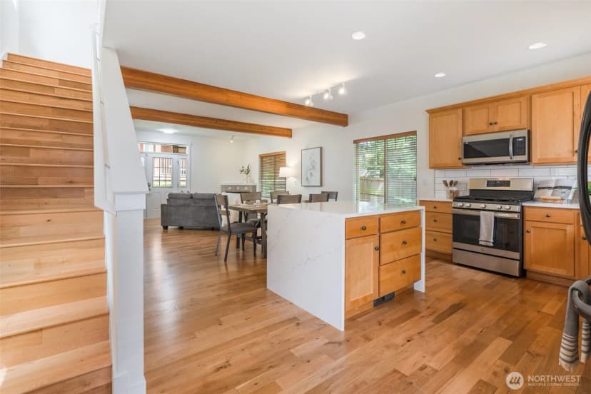 Property photo for 6625 Sw 198th Place, Lynnwood photo 16