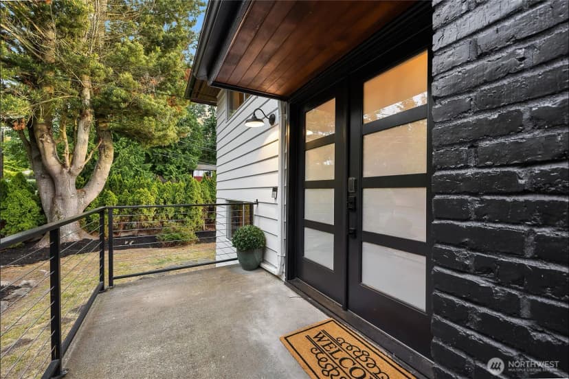 Property photo for 18230 88th Avenue W, Edmonds photo 31