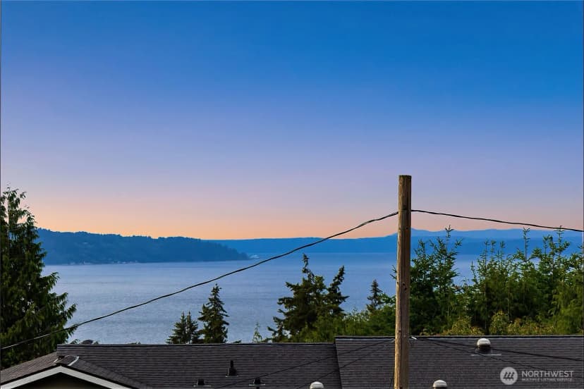 Property photo for 18230 88th Avenue W, Edmonds photo 13