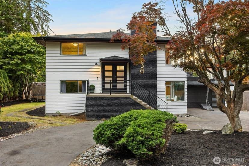 Property photo for 18230 88th Avenue W, Edmonds photo 28