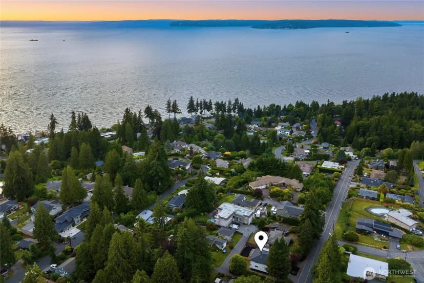 Property photo for 18230 88th Avenue W, Edmonds photo 36