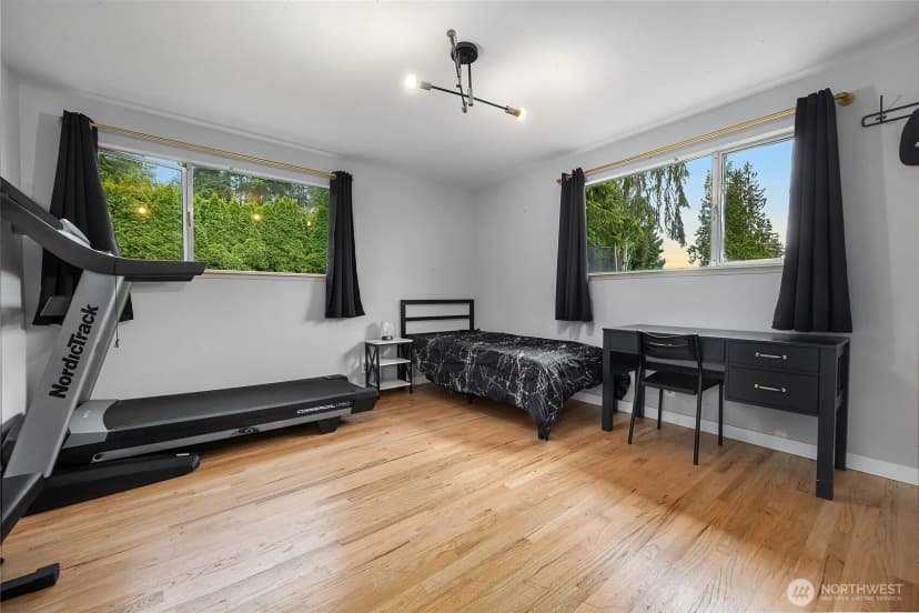 Property photo for 18230 88th Avenue W, Edmonds photo 22