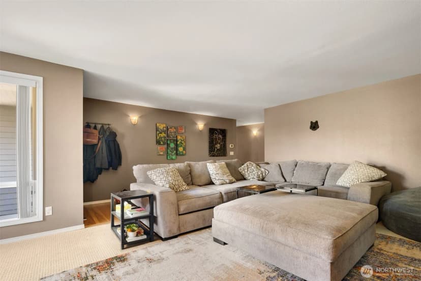Property photo for 14211 Se 162nd Place, Renton photo 11