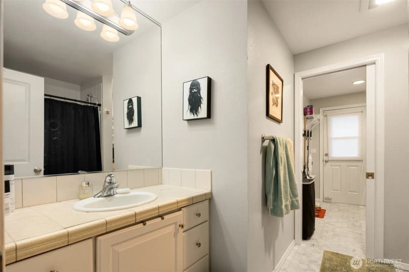 Property photo for 14211 Se 162nd Place, Renton photo 15