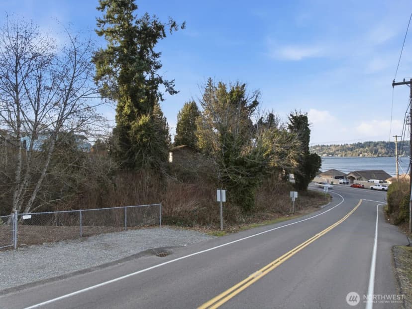 Property photo for 11027 84th Avenue S, Seattle photo 11