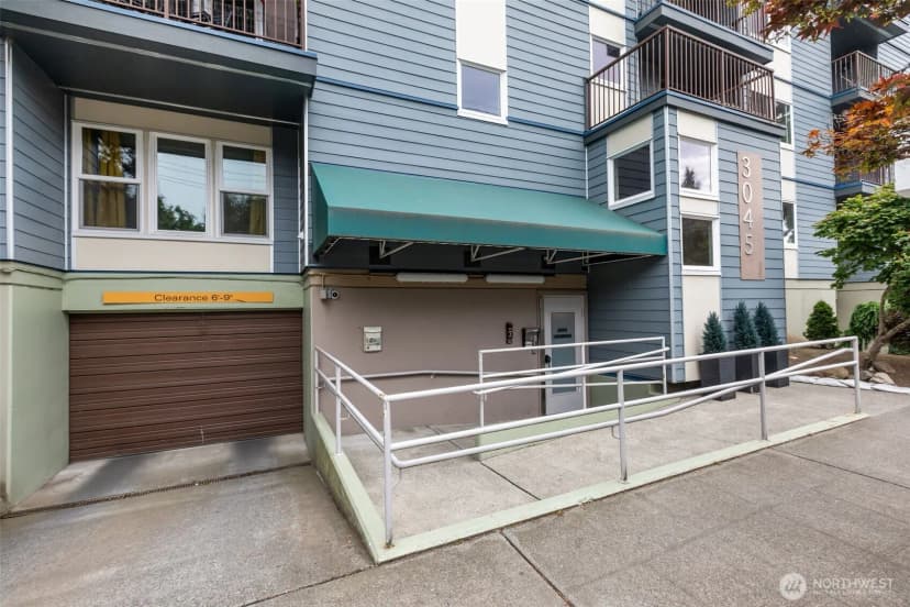 Property photo for 3045 20th Avenue W #209, Seattle photo 28