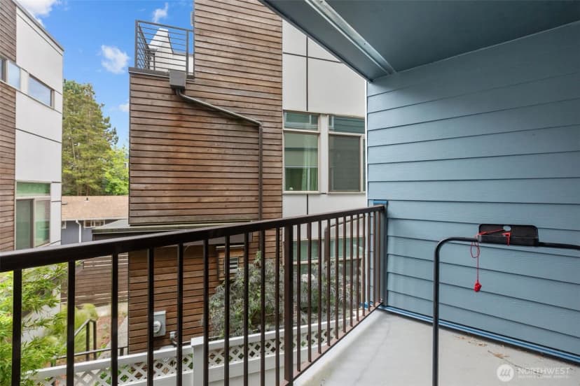 Property photo for 3045 20th Avenue W #209, Seattle photo 23