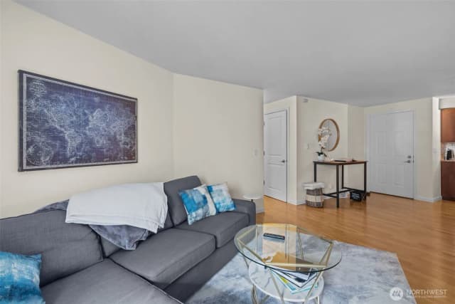Property photo for 3045 20th Avenue W #209, Seattle photo 4