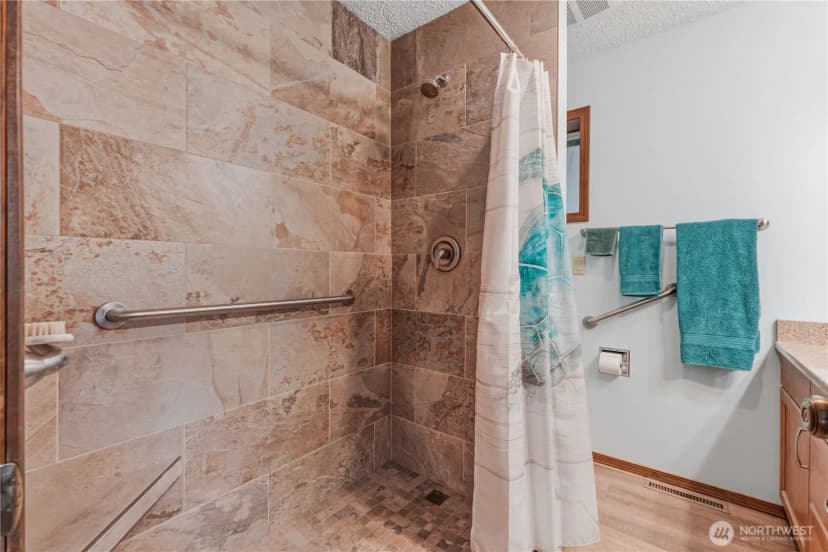 Property photo for 225 19th Street Ne #15, East Wenatchee photo 23