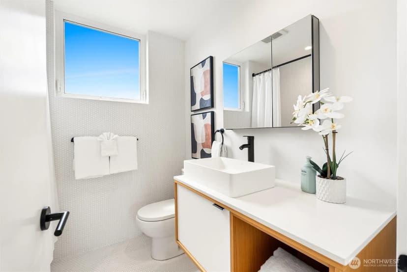 Property photo for 1821 S Lane Street, Seattle photo 25