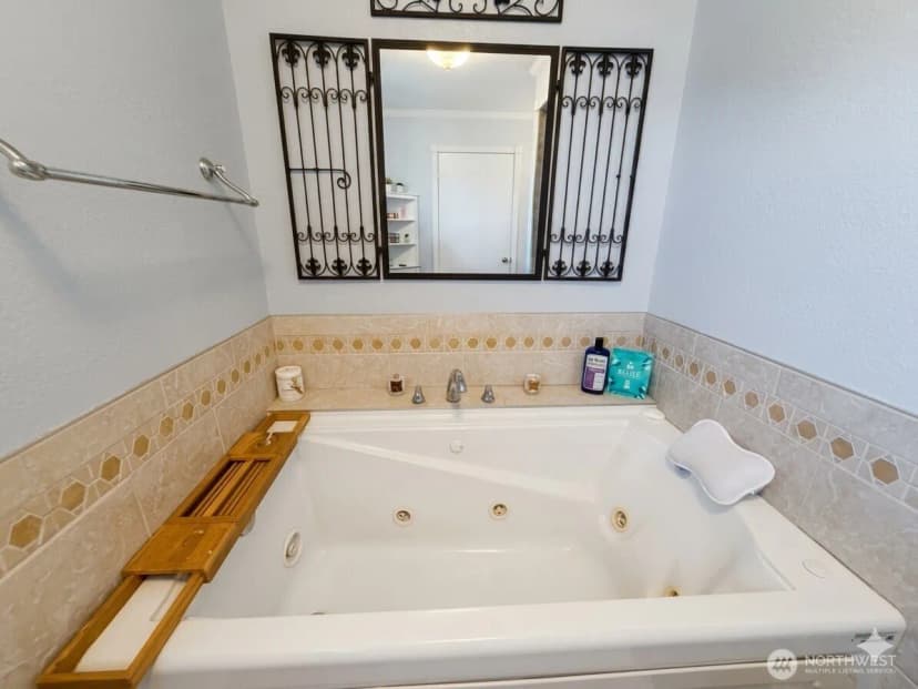Property photo for 260 Lincoln Avenue E, Tenino photo 28