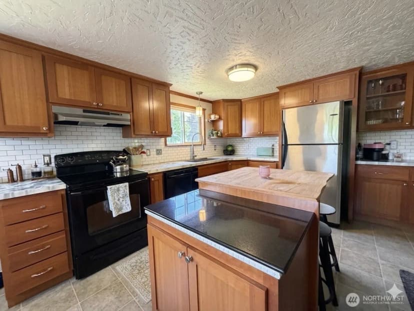 Property photo for 260 Lincoln Avenue E, Tenino photo 18