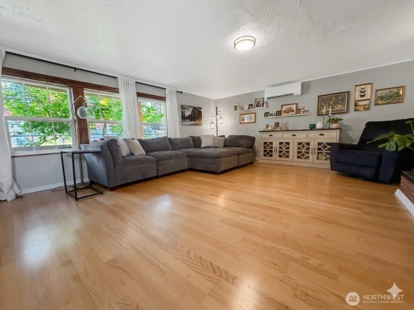 Property photo for 260 Lincoln Avenue E, Tenino photo 14