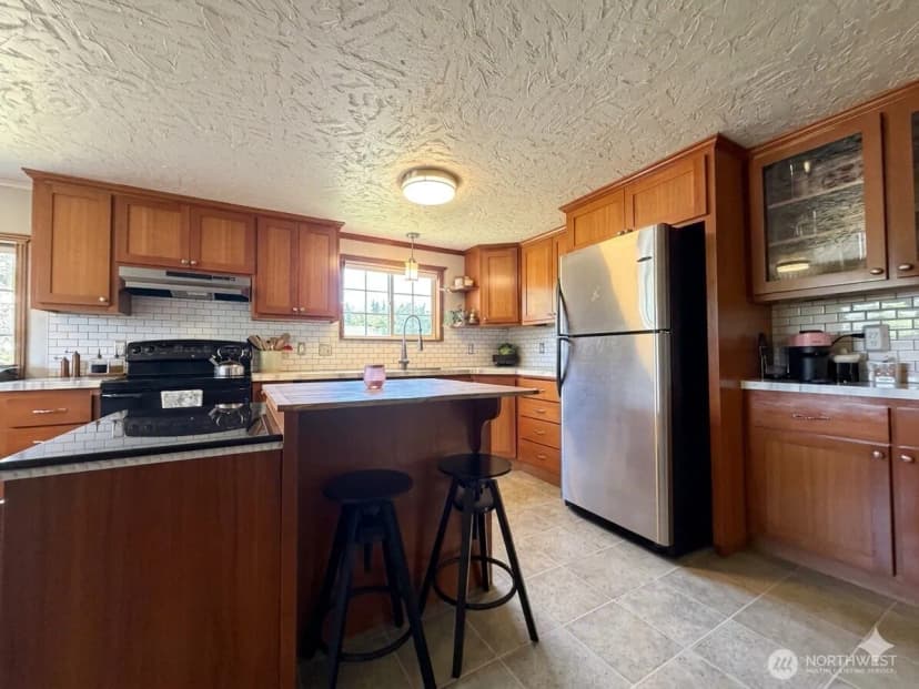 Property photo for 260 Lincoln Avenue E, Tenino photo 19