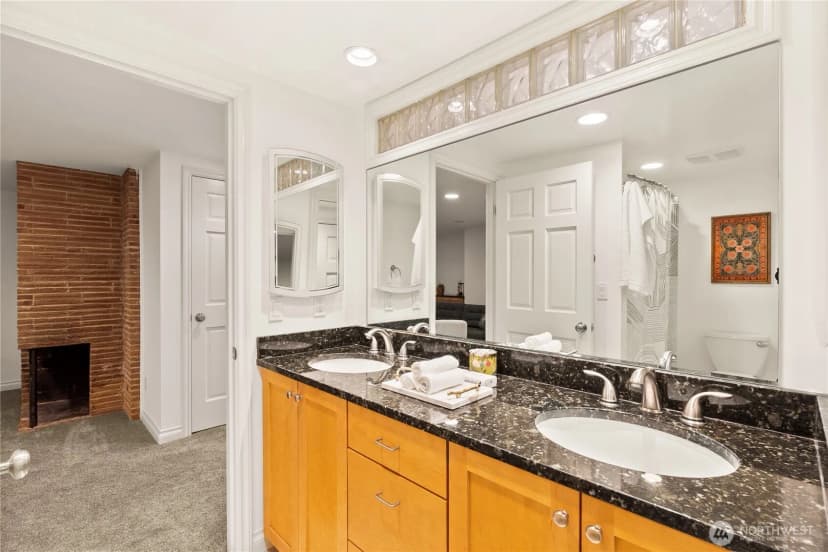 Property photo for 4015 Ne 70th Street, Seattle photo 37