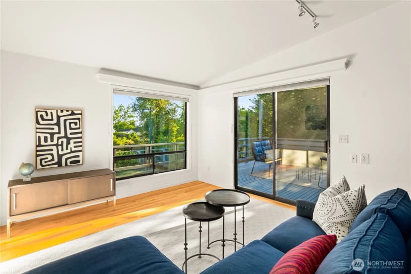 Property photo for 4015 Ne 70th Street, Seattle photo 18