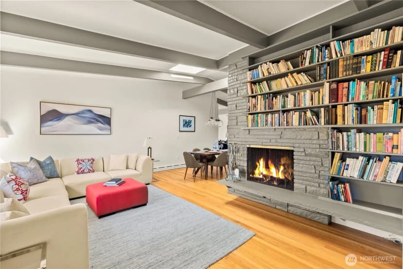 Property photo for 4015 Ne 70th Street, Seattle photo 6