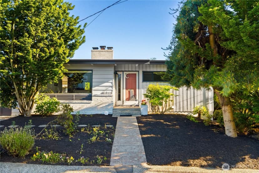 Property photo for 4015 Ne 70th Street, Seattle photo 5