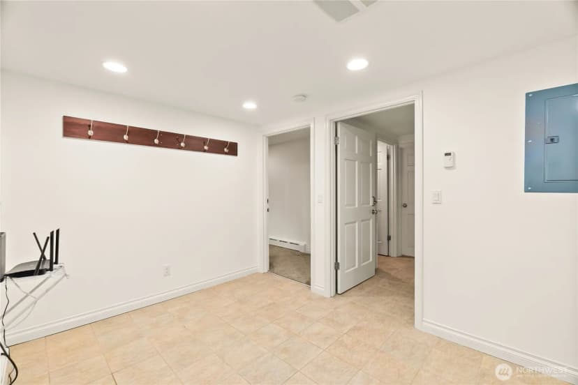 Property photo for 4015 Ne 70th Street, Seattle photo 27