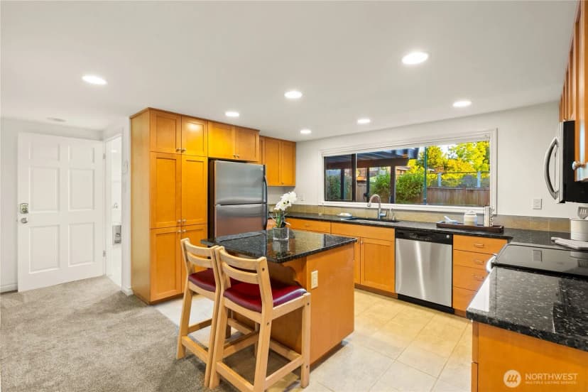 Property photo for 4015 Ne 70th Street, Seattle photo 29
