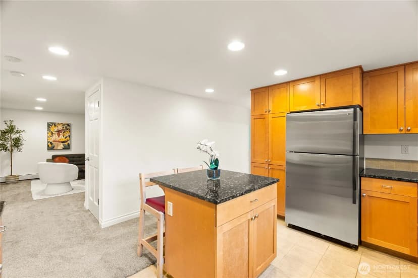Property photo for 4015 Ne 70th Street, Seattle photo 30