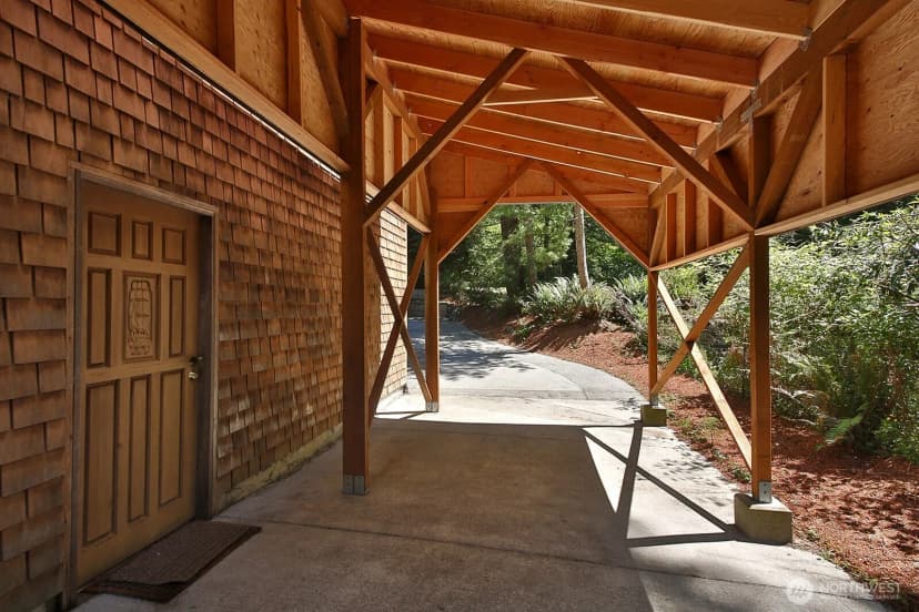 Property photo for 3370 East Harbor Road, Langley photo 32