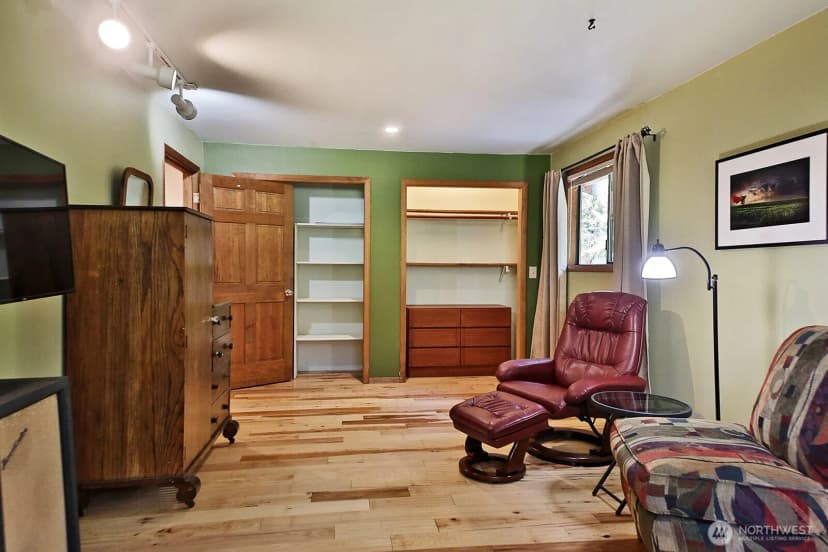 Property photo for 3370 East Harbor Road, Langley photo 25