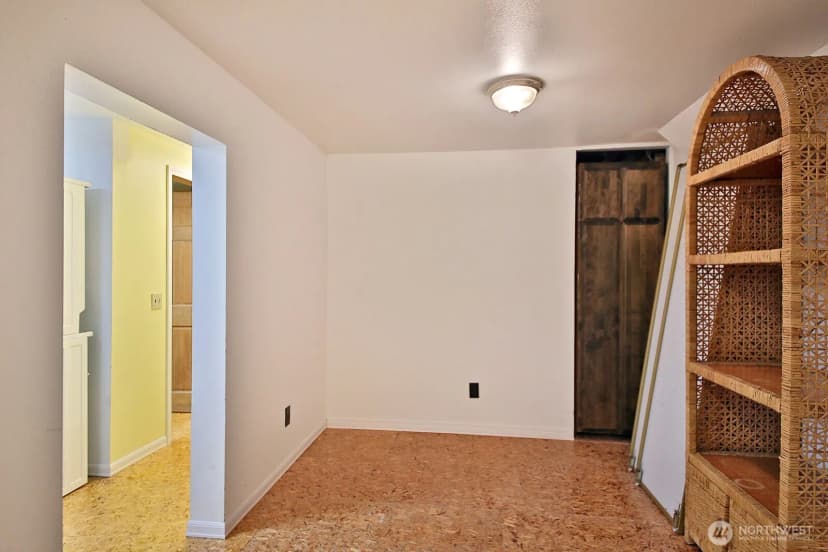 Property photo for 3370 East Harbor Road, Langley photo 30