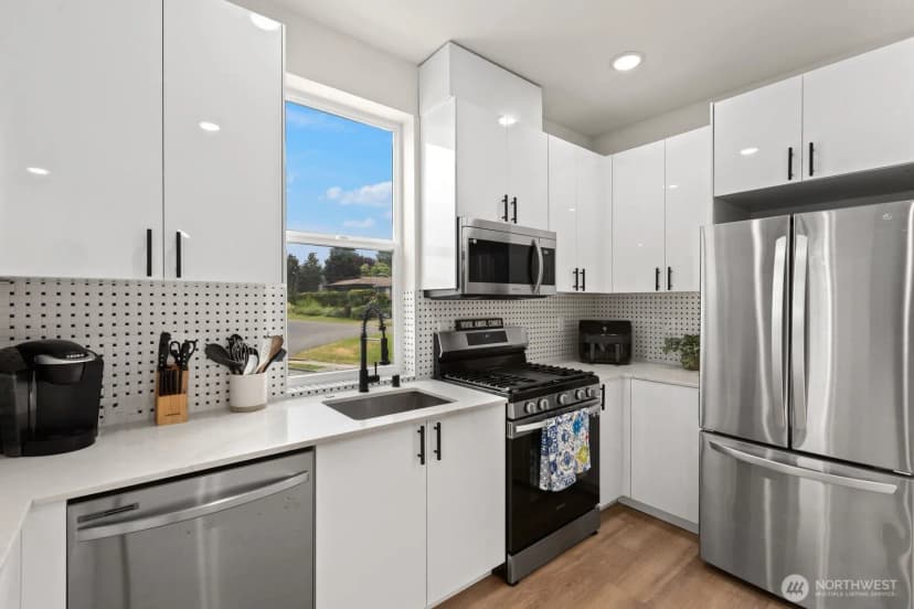 Property photo for 9326 Renton Avenue S #g, Seattle photo 13