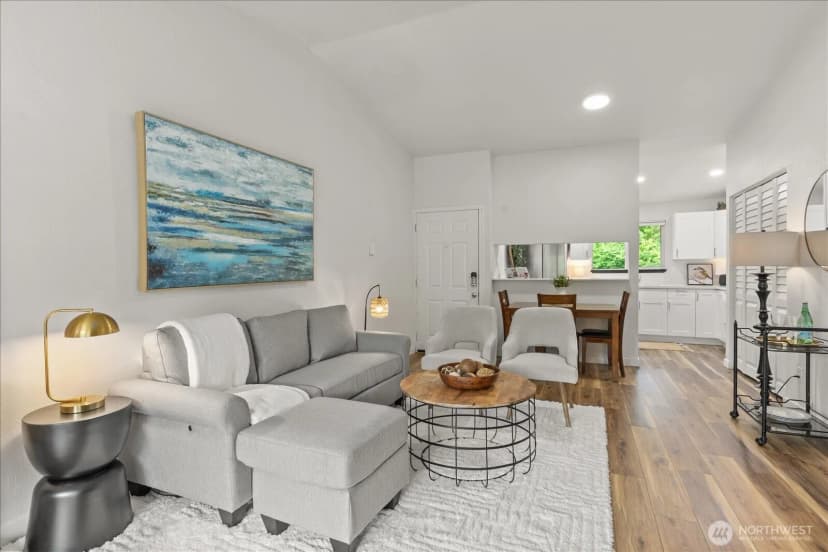 Property photo for 10822 E Riverside Drive #a303, Bothell photo 8