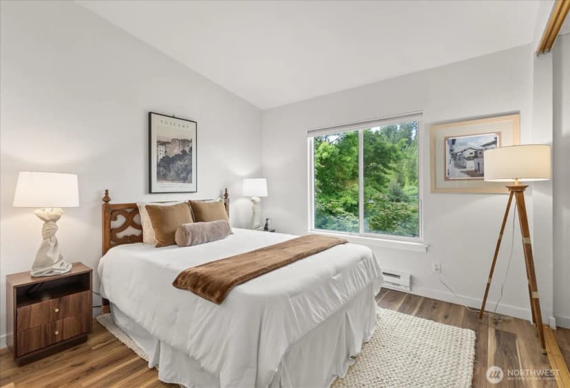 Property photo for 10822 E Riverside Drive #a303, Bothell photo 14