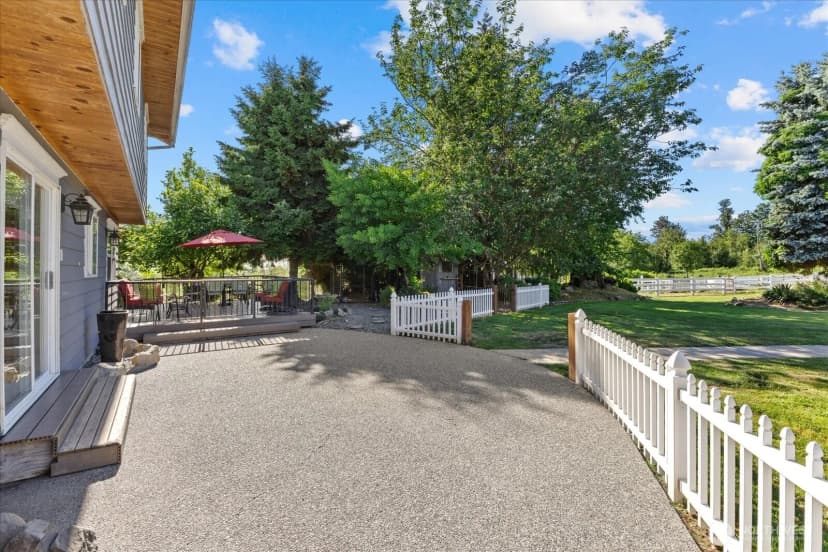 Property photo for 22285 Cully Road, Sedro Woolley photo 10