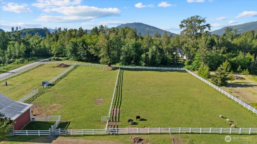Property photo for 22285 Cully Road, Sedro Woolley photo 38