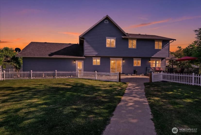Property photo for 22285 Cully Road, Sedro Woolley photo 3
