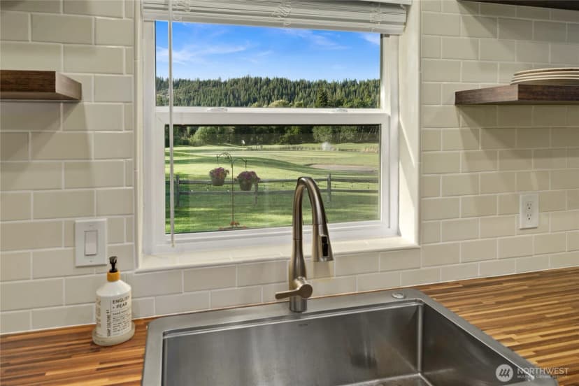 Property photo for 21 Saint Andrews Drive, Cle Elum photo 13