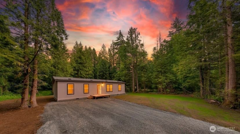 Property photo for 7944 Carson Road, Blaine